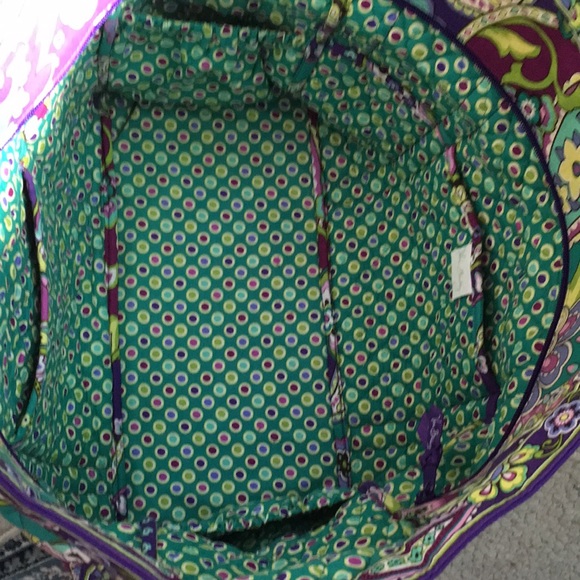 Huge VB Weekender TravelBag. Padded shoulder straps. TONS OF COMPARTMENTS in/out - Picture 2 of 8